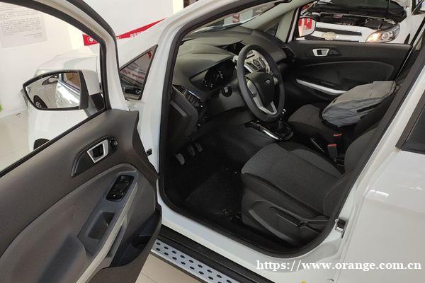 福特 翼搏 2013款 1.5L 手动风尚型 福特 翼搏 2013款 1.5L 手动风尚型